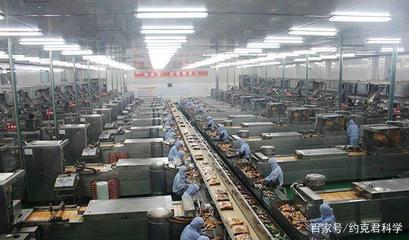 从“垃圾食品”到年销百亿包的传奇 男版老干妈的药品零售逆袭之路